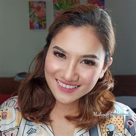 Liezl Sarmiento Profiles .